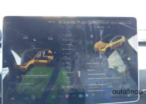 2022 Tesla Model Y Performance Dual Motor All-Wheel Drive z USA, uszkodzony, nr VIN 7SAYGDEFXNF511441